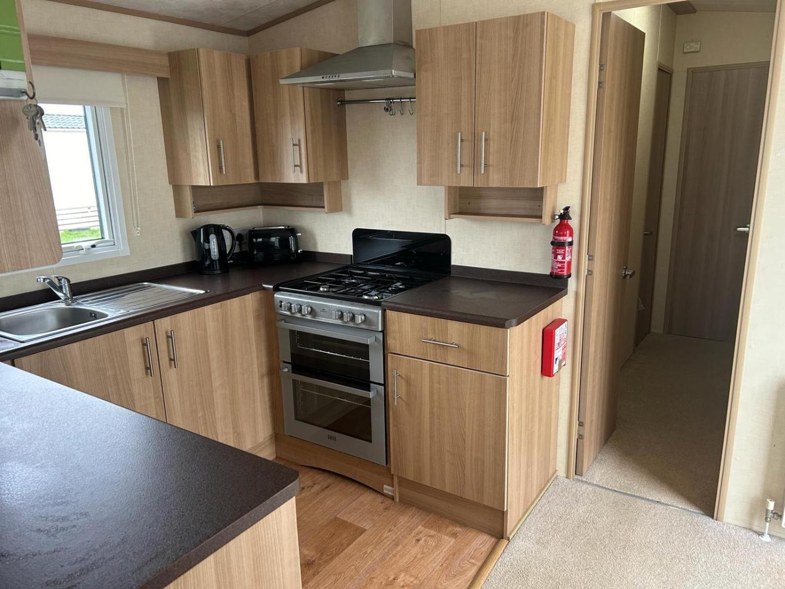 Villa Sunny Escape Selsey Esterno foto